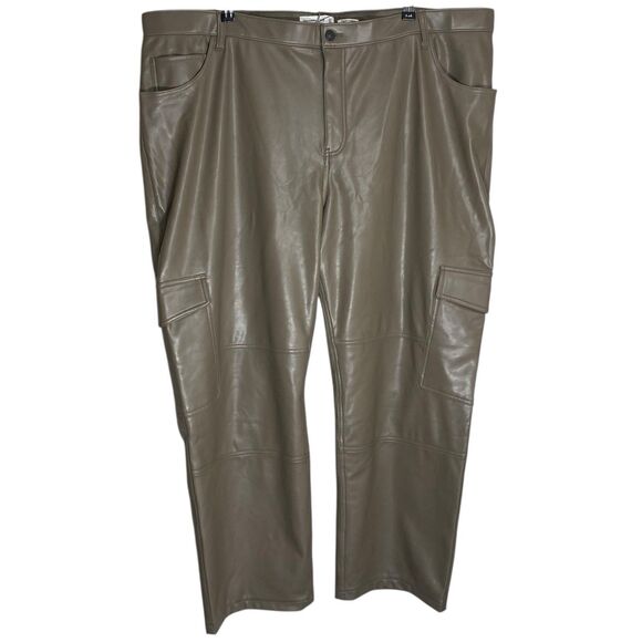 Abercrombie & Fitch Faux Leather Pants Womens 48" Waist Tan Cargo High Rise NWOT - Picture 1 of 12